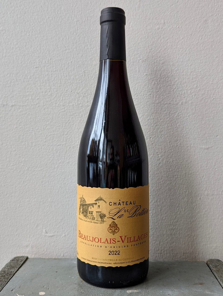 ボジョレー フラットボトル Le Château de Beaujolais CHATEAU DE LA BOTTIERE BEAUJOLAIS-VILLAGES 750ml – Banks Wines