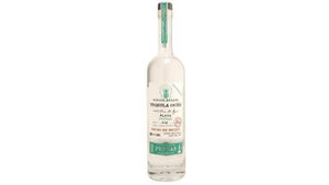 TEQUILA OCHO PUNTAS PLATA 106PRF 750ML